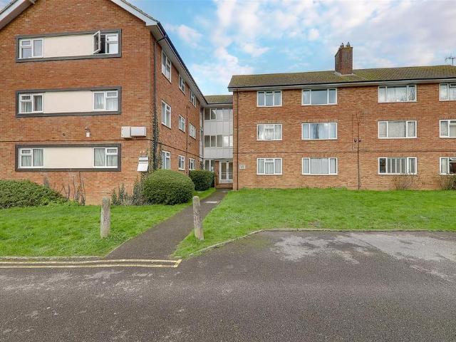 Flat for sale in West Worthing, Worthing