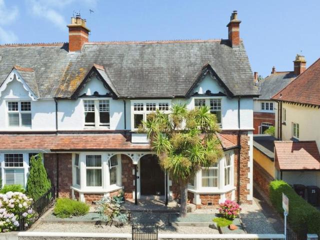 Flat for sale in Alcombe, Minehead