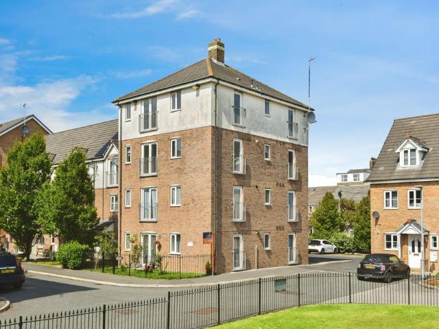 Flat for sale in Bare, Lancashire