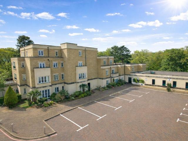 Flat for sale in Bassett, Isle Of Man