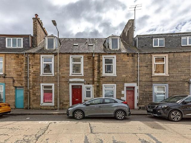 Flat for sale in Ashkirk, Scotland