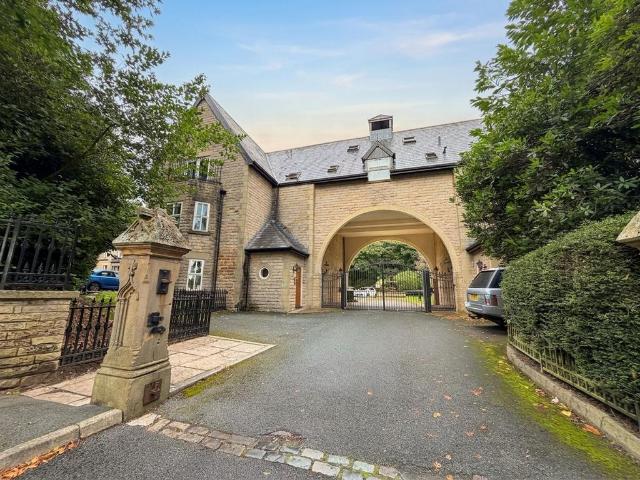 Flat for sale in Eccles, Salford