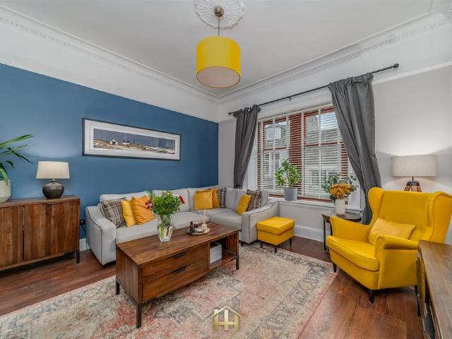 Flat for sale in Easterbank, Forfar