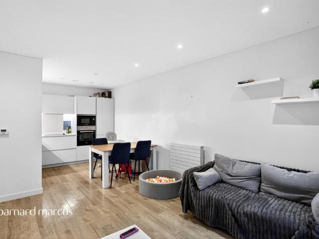 Flat for sale in Isle Of Man