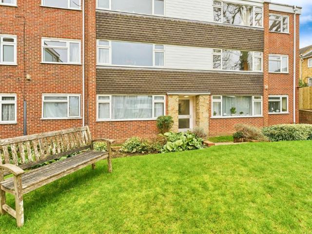 Flat for sale in Norbiton, Isle Of Man