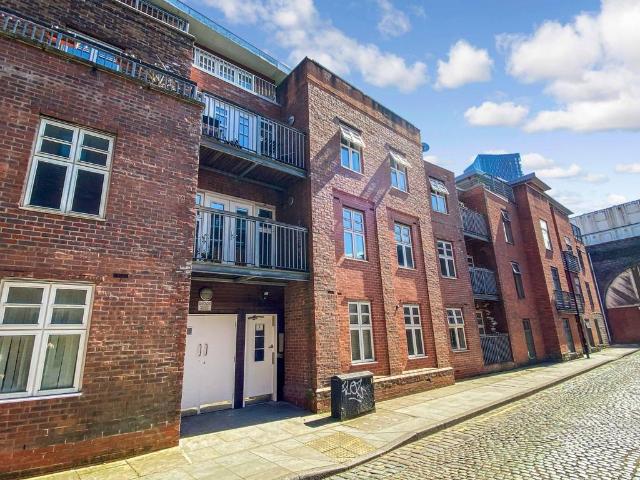 Flat for sale in City Centre, Georgia