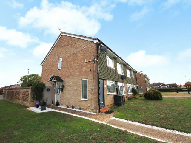 Flat for sale in Cranbourne Park, Eastleigh