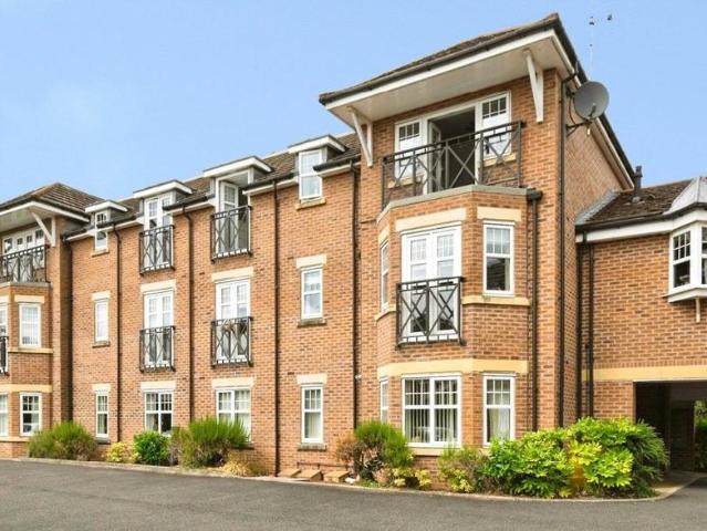 Flat for sale in Bromborough, Wirral