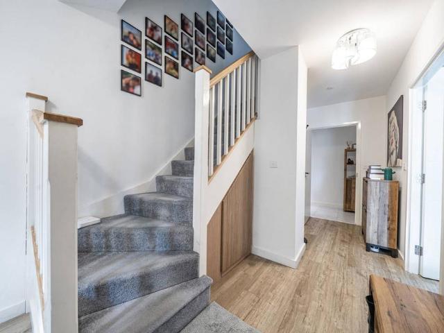 Flat for sale in Alperton, Greater London