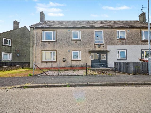 Flat for sale in Alva, Scotland