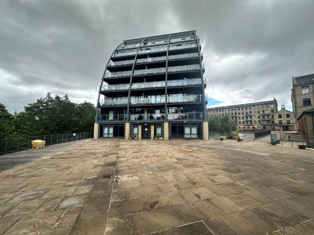 Flat for sale in Baildon