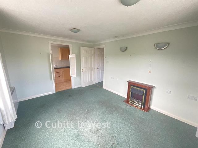 Flat for sale in Clapham, West Sussex