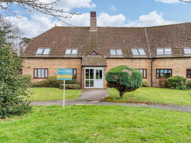 Flat for sale in Eastbridge, Suffolk