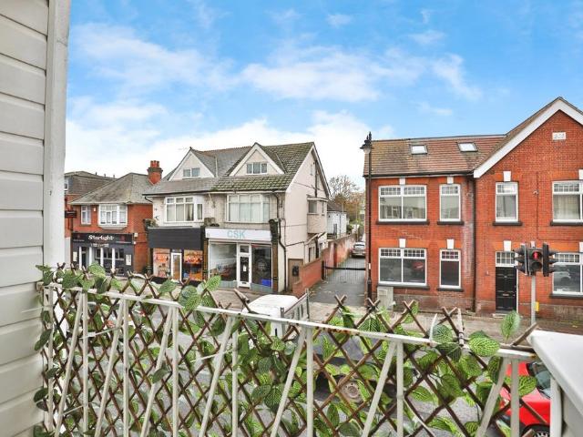 Flat for sale in Purewell, Christchurch