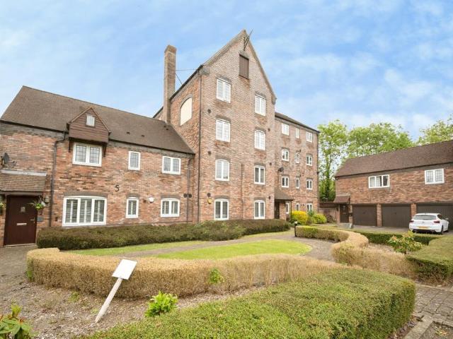 Flat for sale in Shirley, Isle Of Man