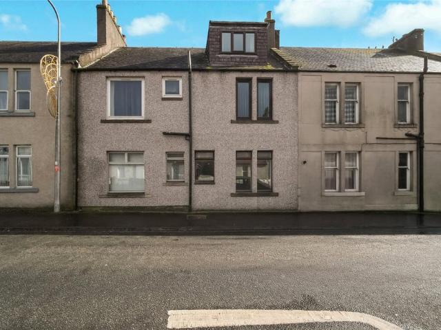 Flat for sale in Balcurvie, Scotland