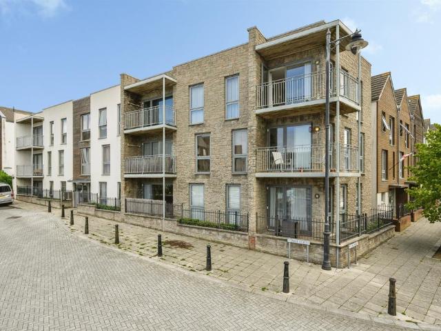 Flat for sale in Devonport, Plymouth