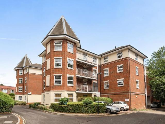Flat for sale in Hill, City Of Southampton