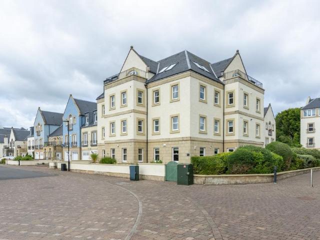 Flat for sale in Greenock Flat for sale in Greenock
