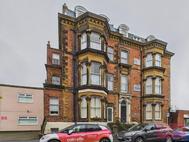Flat for sale in South Cliff, Kepwick