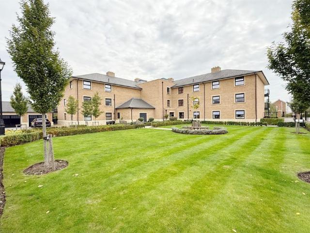 Flat for sale in Woodford Green, Isle Of Man