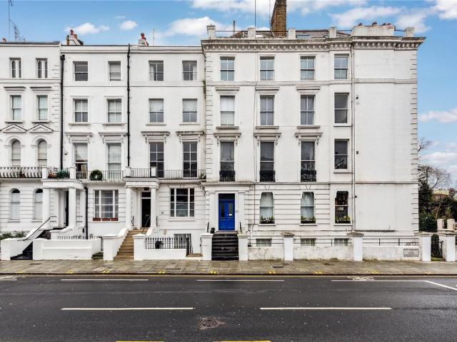 Flat for sale in Notting Hill, Greater London