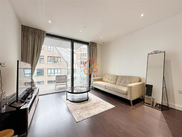Flat for sale in St. George in the East, Whitechapel