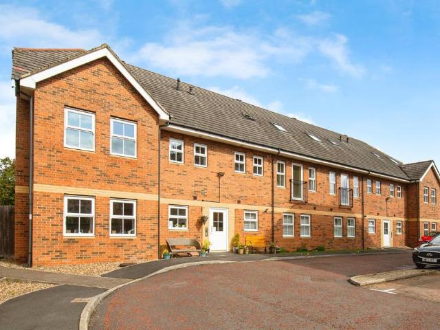 Flat for sale in Sunderland Bridge