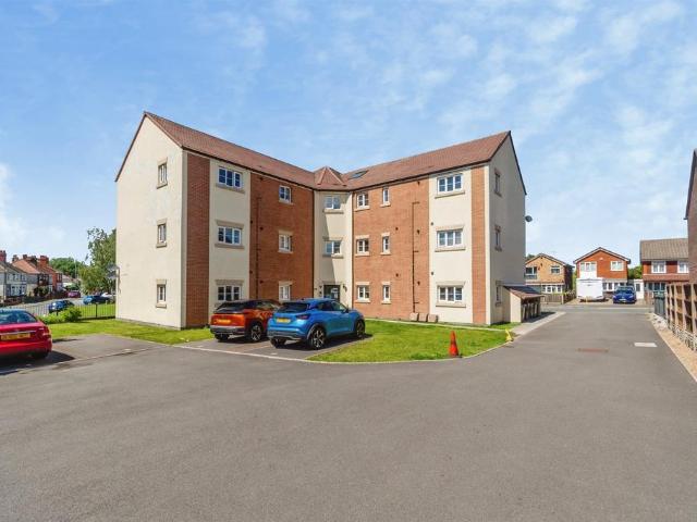 Flat for sale in Wednesbury, West Midlands