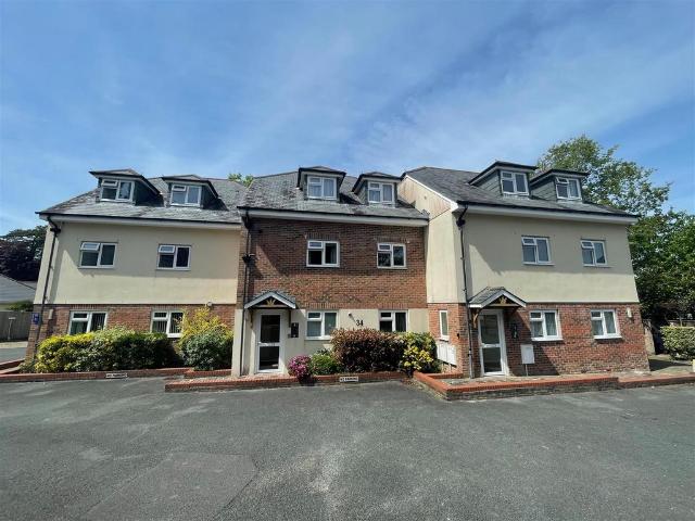 Flat for sale in Staddiscombe, Mount Wise