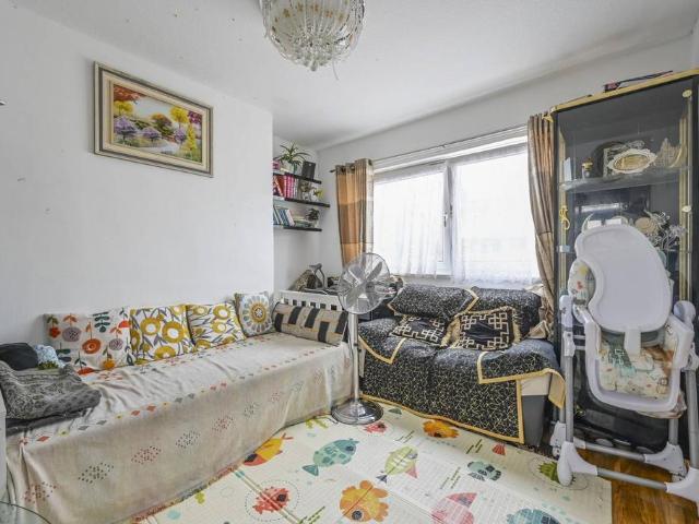 Flat for sale in Poplar Grove, Isle Of Man