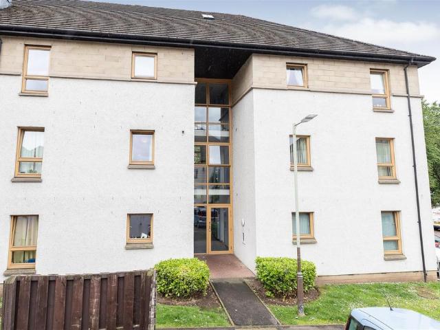 Flat for sale in Craigie, Moneydie