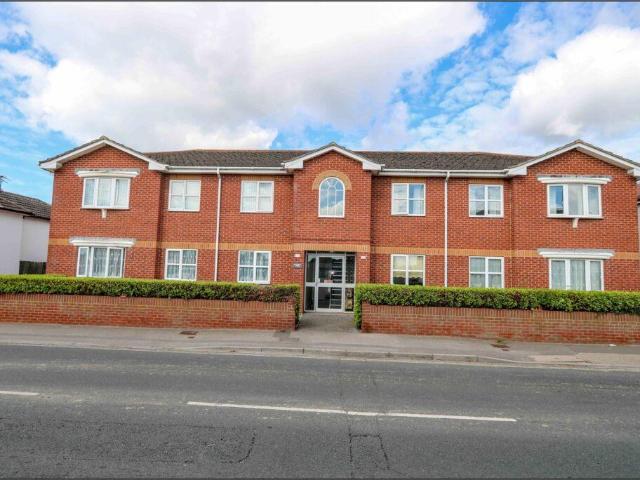 Flat for sale in Spring Vale, Hampshire