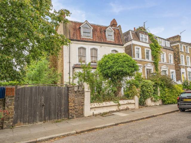 Flat for sale in Archway, Isle Of Man