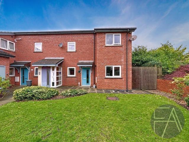 Flat for sale in Meols Cop, Southport