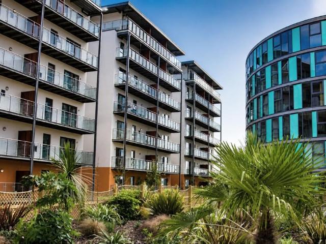 Flat for sale in Georgia, Greater Manchester