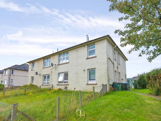 Flat for sale in Invergowrie, Scotland