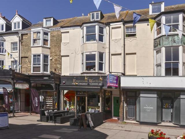 Flat for sale in Worthing, Isle Of Man