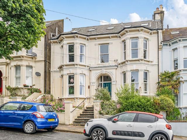 Flat for sale in Queen's Park, Isle Of Man