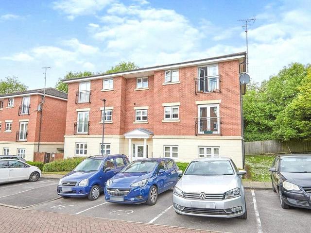 Flat for sale in Heatherton, East Midlands