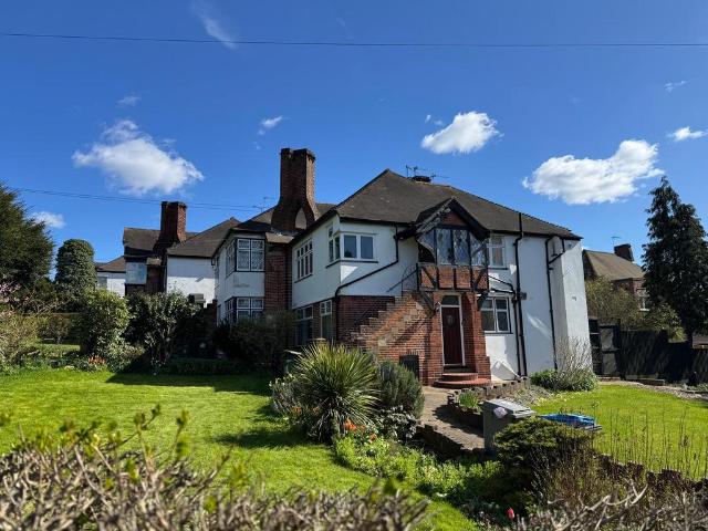 Flat for sale in Greater London