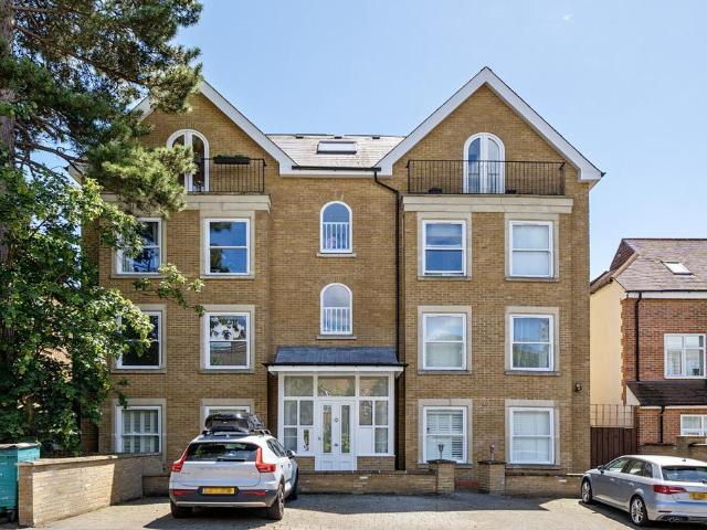 Flat for sale in East Dulwich, Isle Of Man