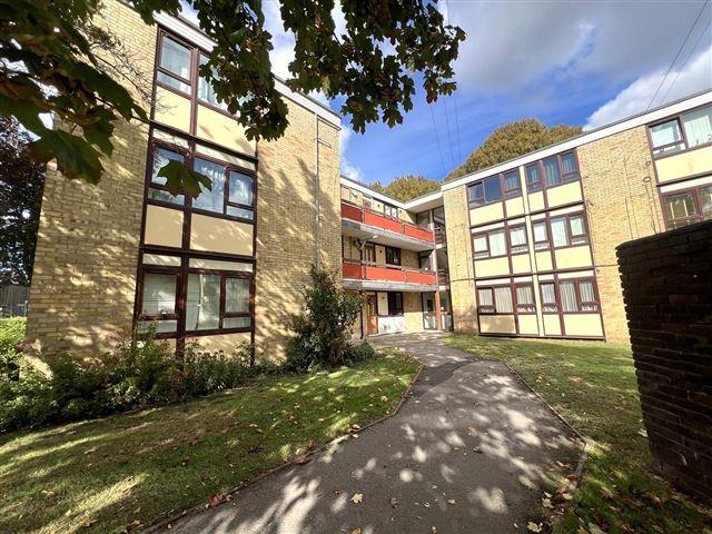 Flat for sale in Anchorage Park, Portsmouth