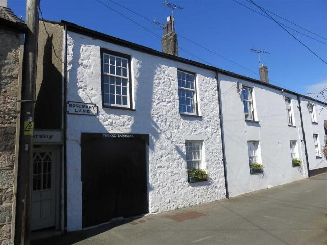 Flat for sale in Beaumaris