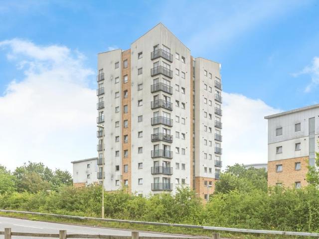 Flat for sale in Priest Down, Hampshire
