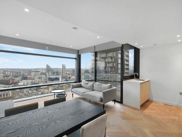 Flat for sale in Bishopsgate Without, Bishopsgate