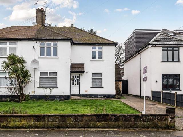 Flat for sale in Greater London