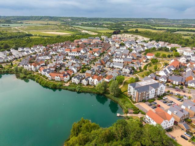 Flat for sale in Snodland, Bourne Vale