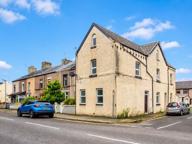 Flat for sale in Ulverston