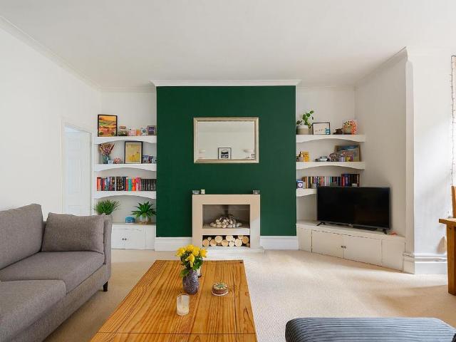 Flat for sale in Cotham, Bristol